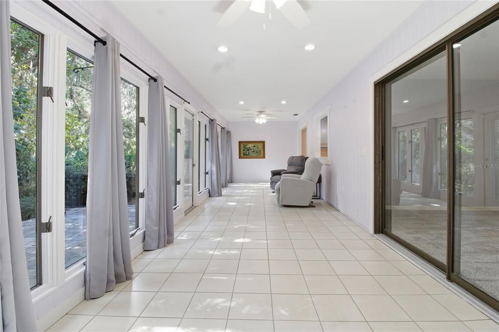 待售: $250,000 (2 贝兹, 2 浴室, 1768 平方英尺)