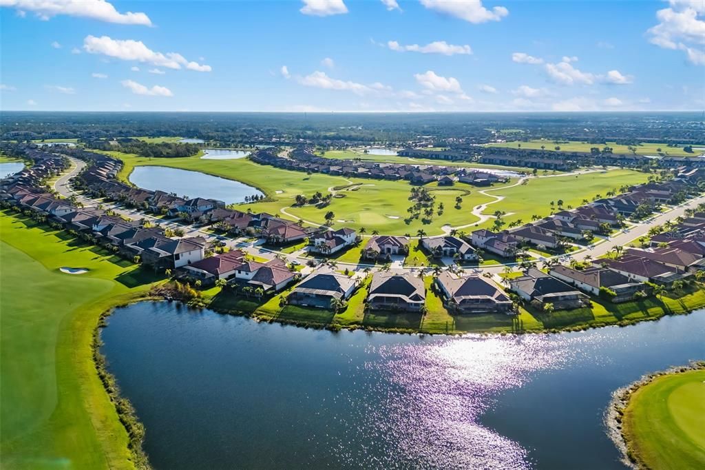 For Sale: $1,395,000 (6 beds, 4 baths, 3860 Square Feet)