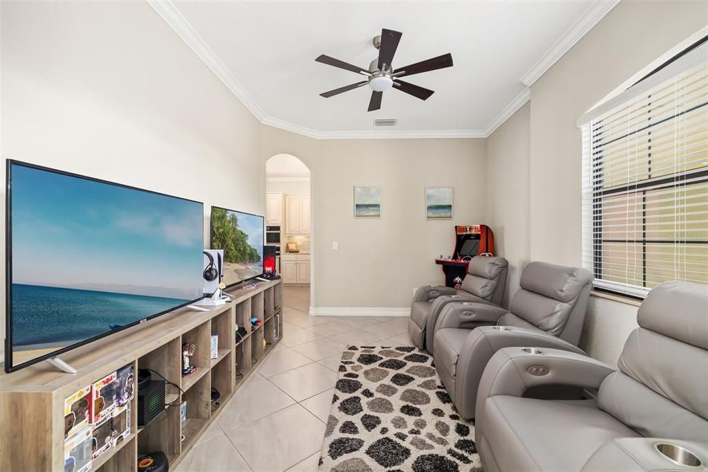 For Sale: $1,395,000 (6 beds, 4 baths, 3860 Square Feet)