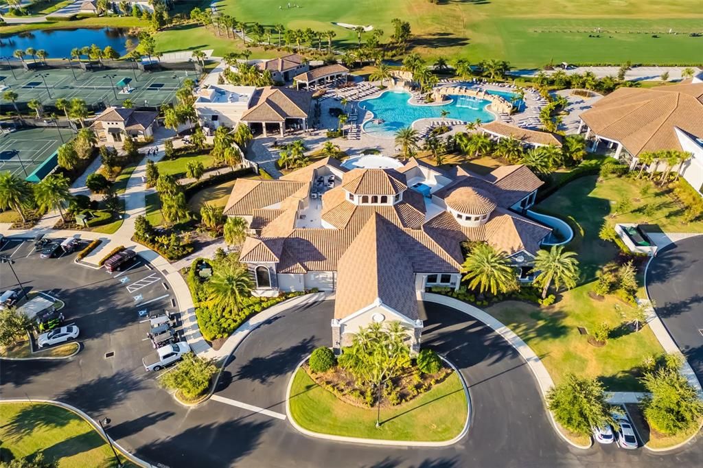 For Sale: $1,395,000 (6 beds, 4 baths, 3860 Square Feet)