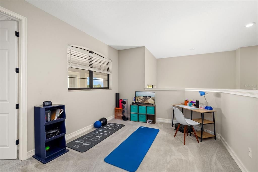 For Sale: $1,395,000 (6 beds, 4 baths, 3860 Square Feet)