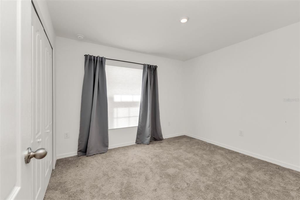 For Sale: $280,000 (3 beds, 2 baths, 1445 Square Feet)