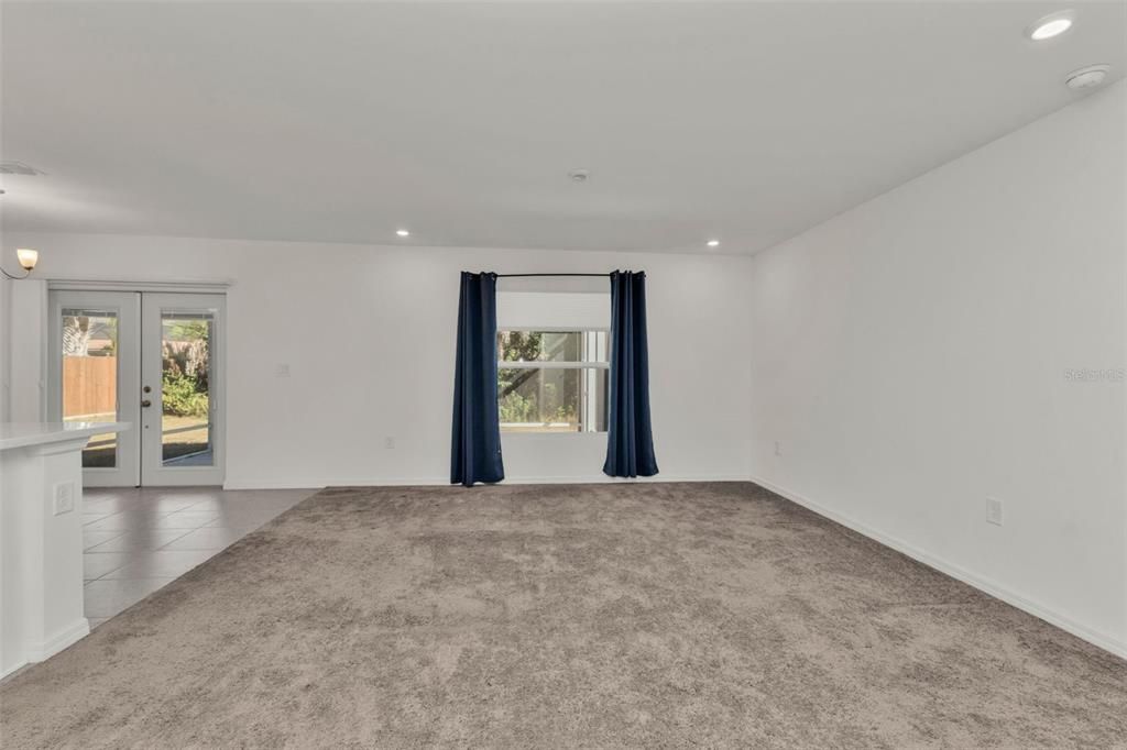 For Sale: $280,000 (3 beds, 2 baths, 1445 Square Feet)