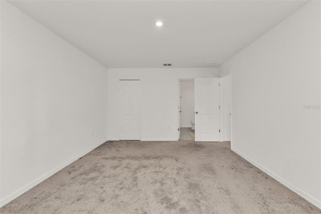 For Sale: $280,000 (3 beds, 2 baths, 1445 Square Feet)