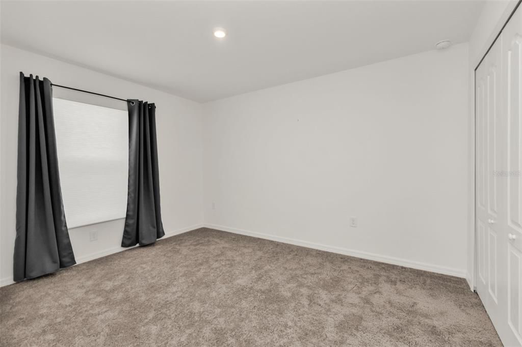 For Sale: $280,000 (3 beds, 2 baths, 1445 Square Feet)