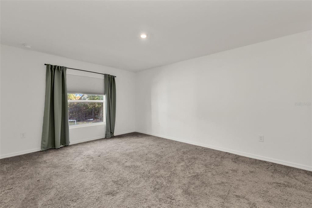 For Sale: $280,000 (3 beds, 2 baths, 1445 Square Feet)