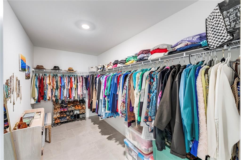 For Sale: $379,000 (4 beds, 2 baths, 1812 Square Feet)