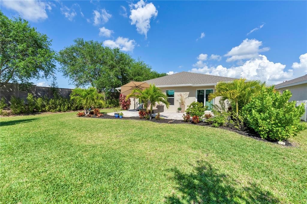 For Sale: $379,000 (4 beds, 2 baths, 1812 Square Feet)