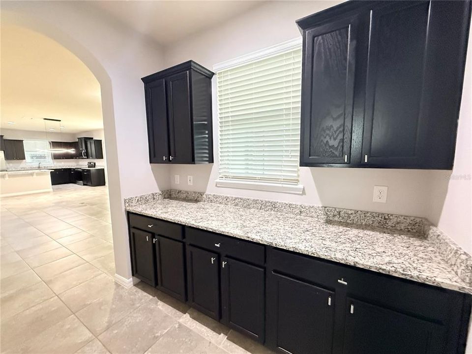 待售: $529,900 (3 贝兹, 2 浴室, 2014 平方英尺)