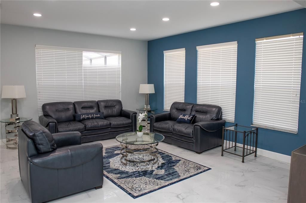 For Rent: $3,800 (5 beds, 3 baths, 2609 Square Feet)