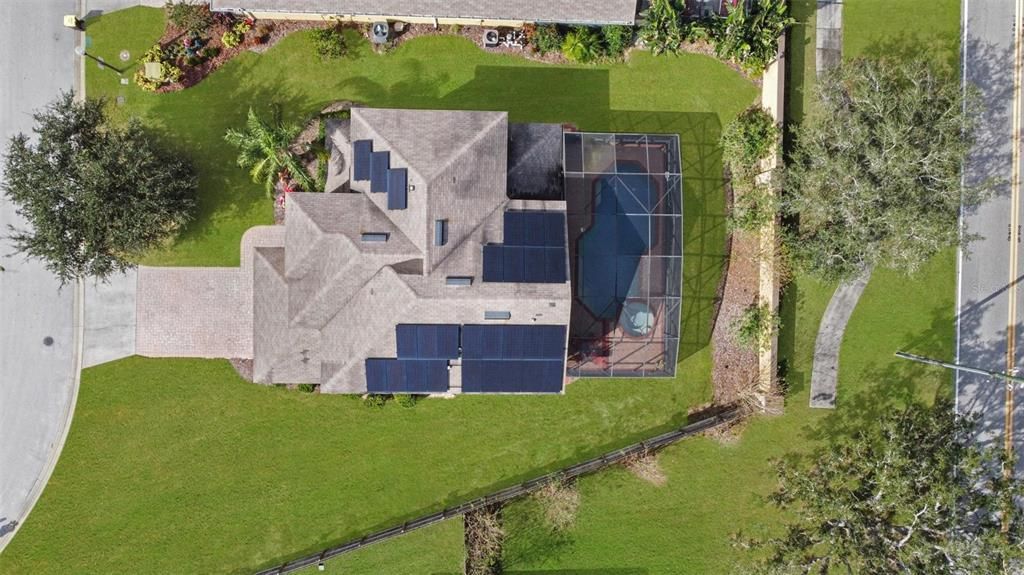 For Rent: $3,800 (5 beds, 3 baths, 2609 Square Feet)