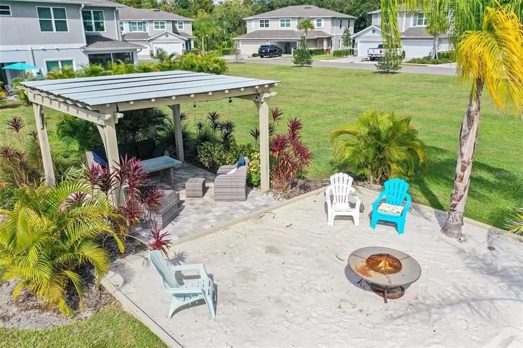 For Sale: $398,000 (3 beds, 2 baths, 1991 Square Feet)