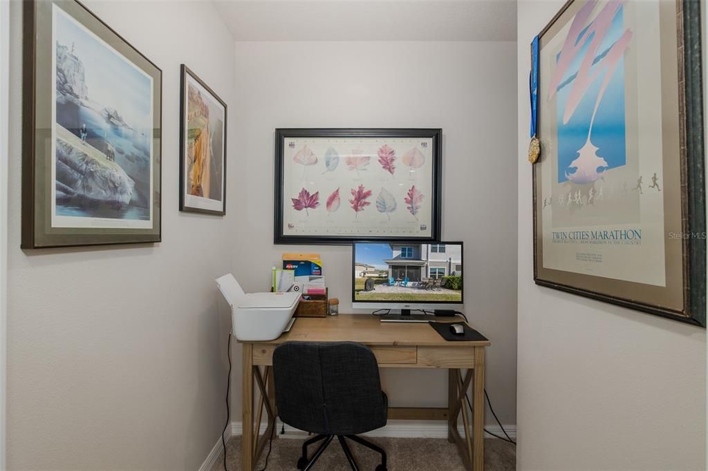 For Sale: $398,000 (3 beds, 2 baths, 1991 Square Feet)