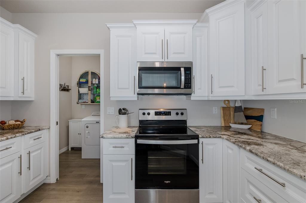 For Sale: $398,000 (3 beds, 2 baths, 1991 Square Feet)