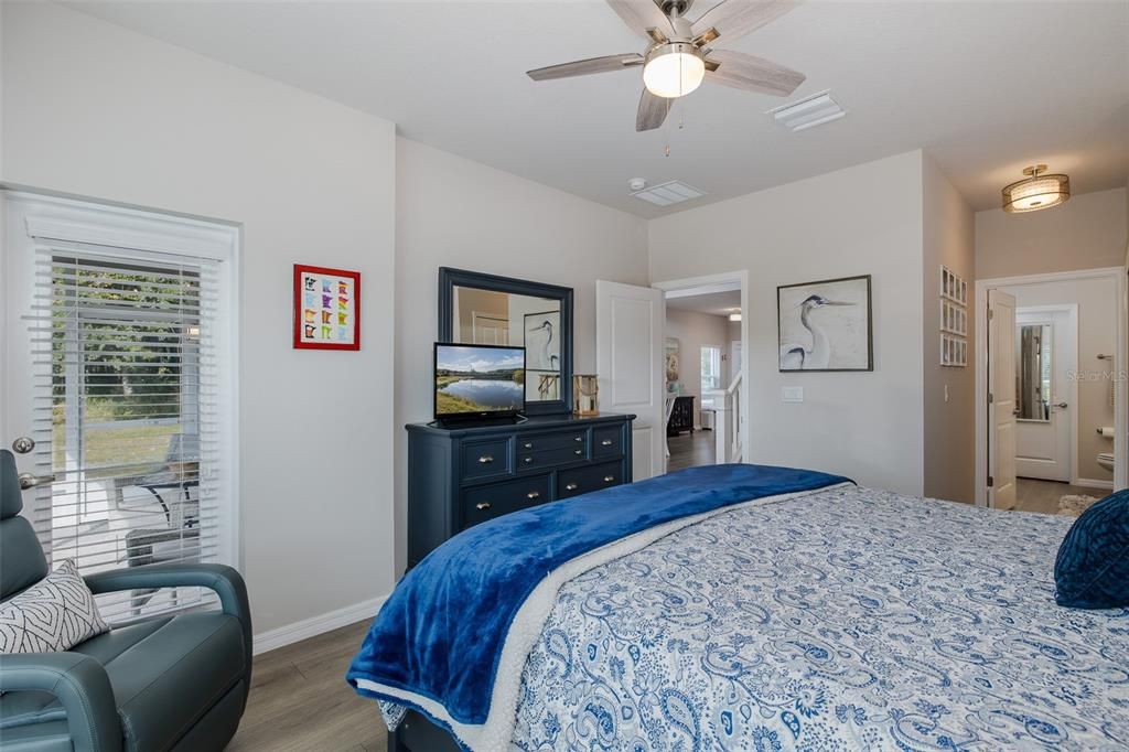 For Sale: $398,000 (3 beds, 2 baths, 1991 Square Feet)