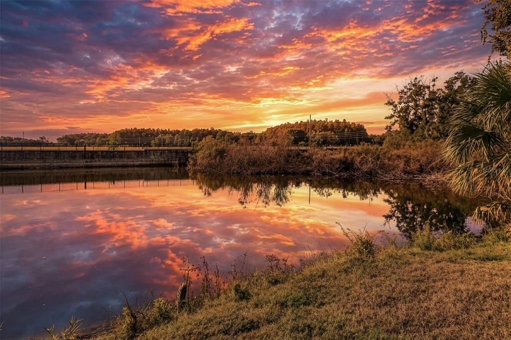 For Sale: $398,000 (3 beds, 2 baths, 1991 Square Feet)