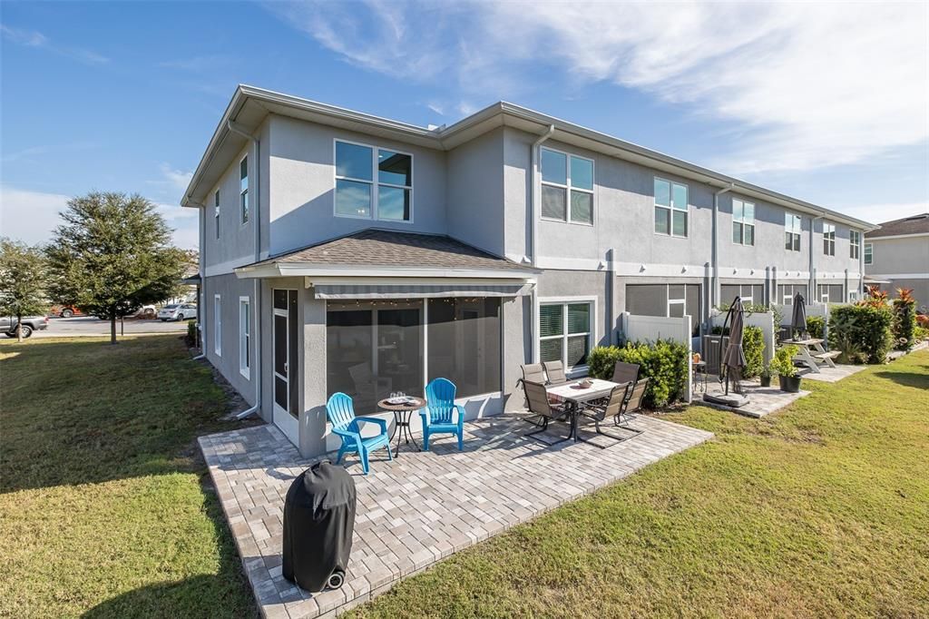 For Sale: $398,000 (3 beds, 2 baths, 1991 Square Feet)