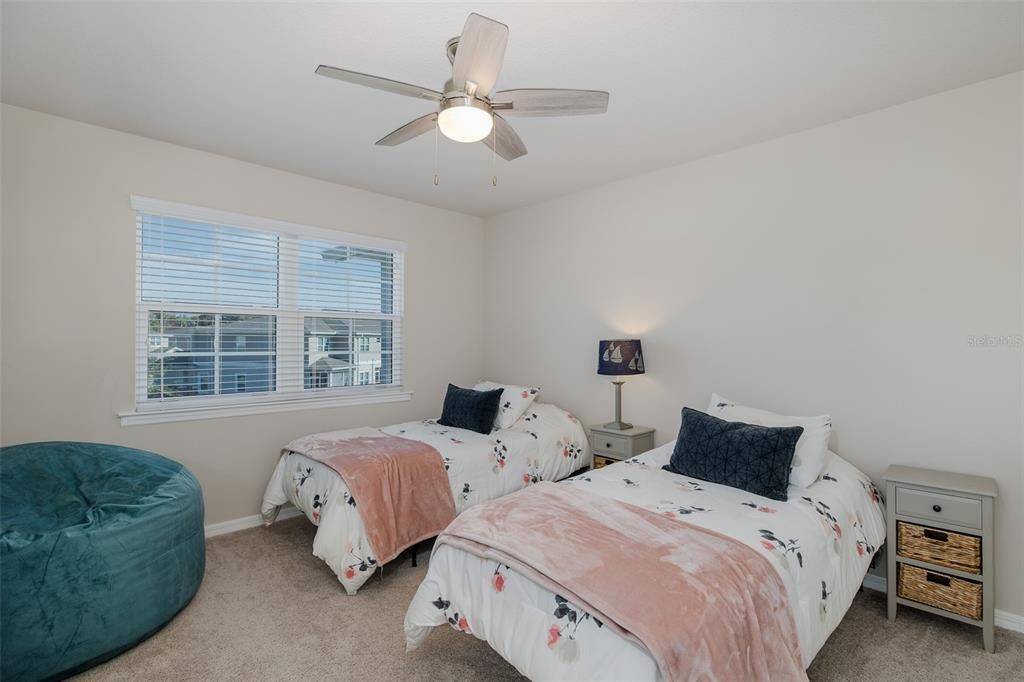 For Sale: $398,000 (3 beds, 2 baths, 1991 Square Feet)