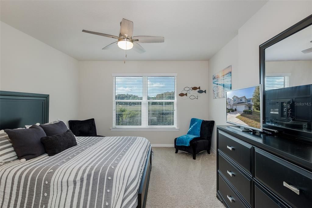 For Sale: $398,000 (3 beds, 2 baths, 1991 Square Feet)