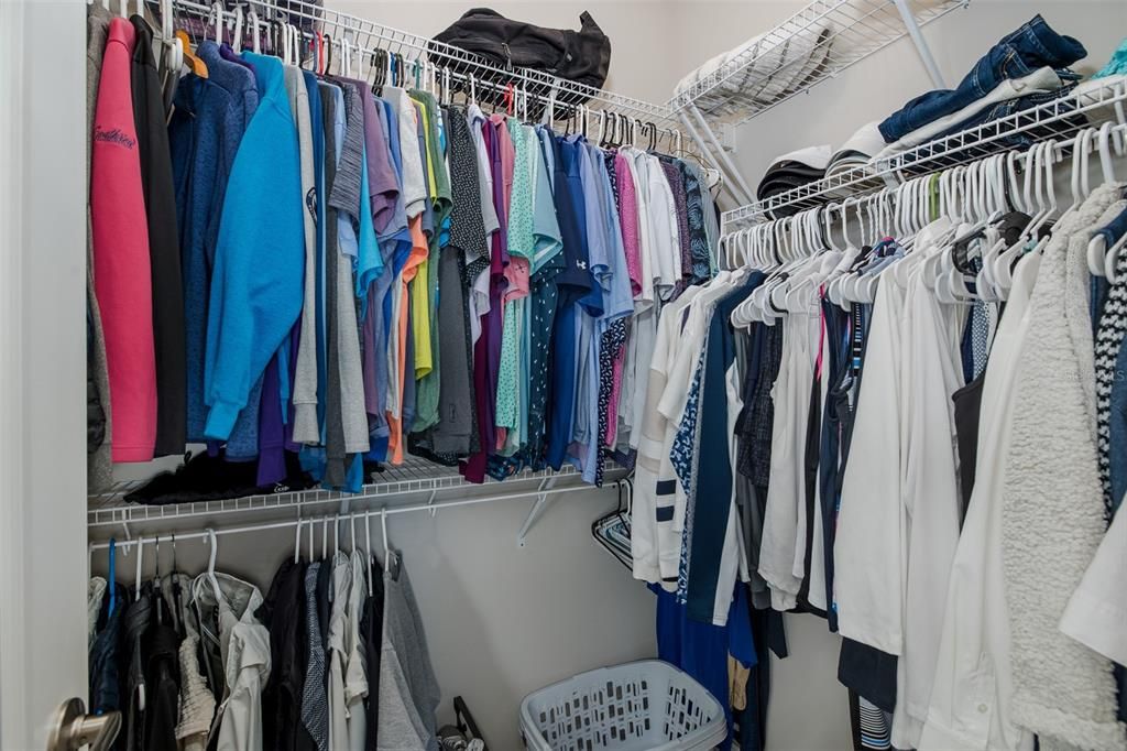 For Sale: $398,000 (3 beds, 2 baths, 1991 Square Feet)