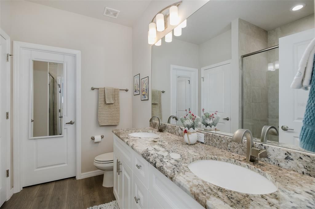 For Sale: $398,000 (3 beds, 2 baths, 1991 Square Feet)