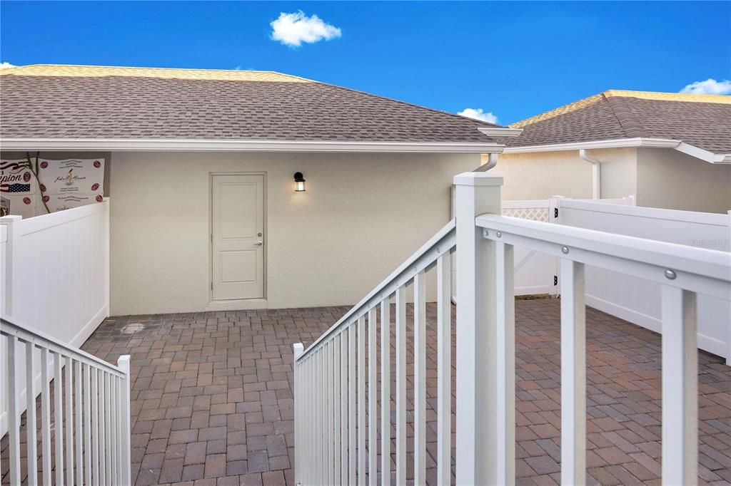 For Rent: $2,700 (3 beds, 2 baths, 1636 Square Feet)