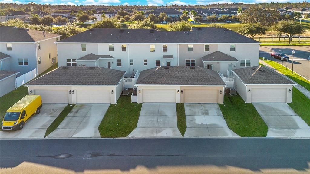 For Rent: $2,700 (3 beds, 2 baths, 1636 Square Feet)