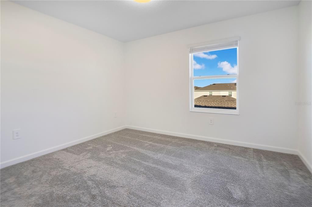 For Rent: $2,700 (3 beds, 2 baths, 1636 Square Feet)