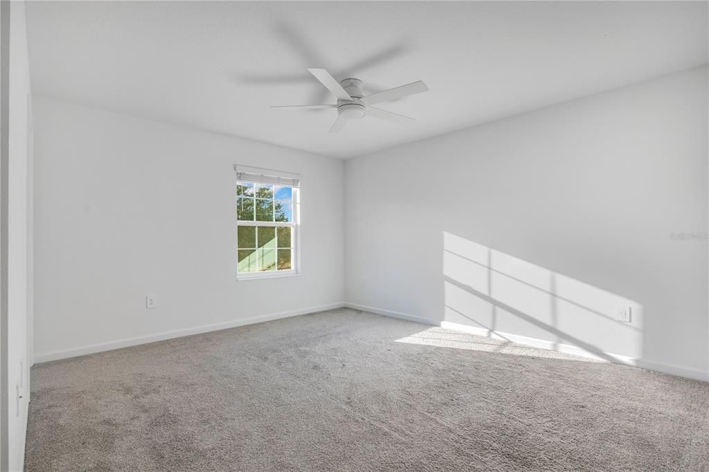 For Rent: $2,700 (3 beds, 2 baths, 1636 Square Feet)