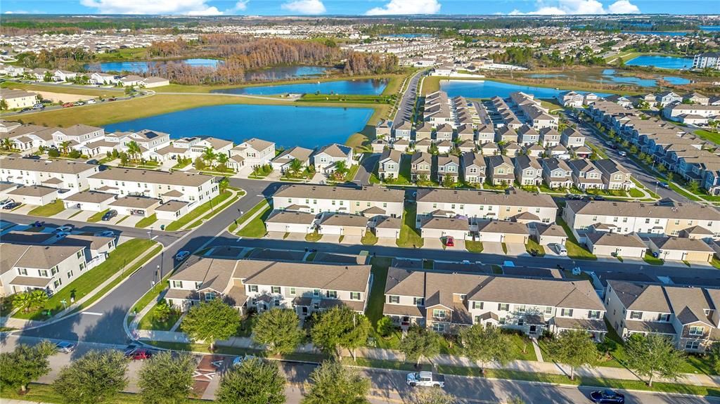 For Rent: $2,700 (3 beds, 2 baths, 1636 Square Feet)