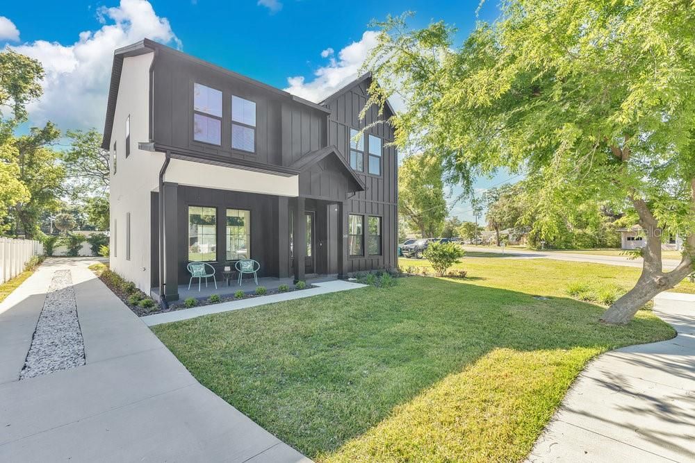 For Sale: $1,085,000 (5 beds, 3 baths, 3107 Square Feet)