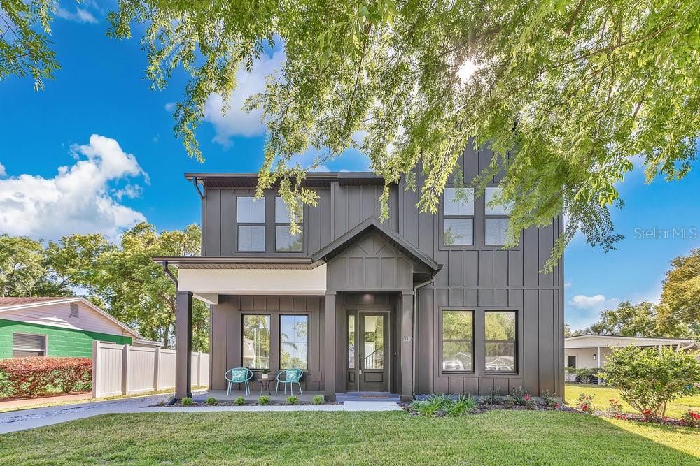 For Sale: $1,085,000 (5 beds, 3 baths, 3107 Square Feet)