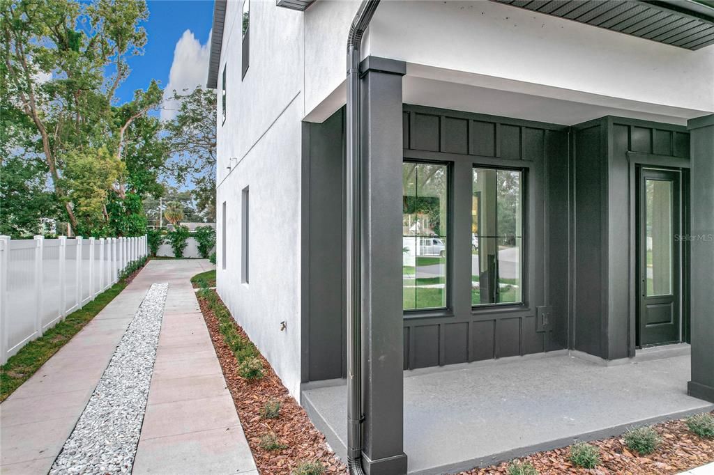 For Sale: $1,085,000 (5 beds, 3 baths, 3107 Square Feet)