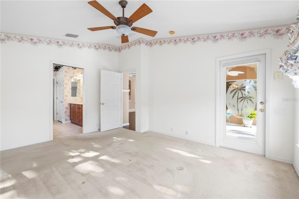 待售: $550,000 (4 贝兹, 3 浴室, 2179 平方英尺)