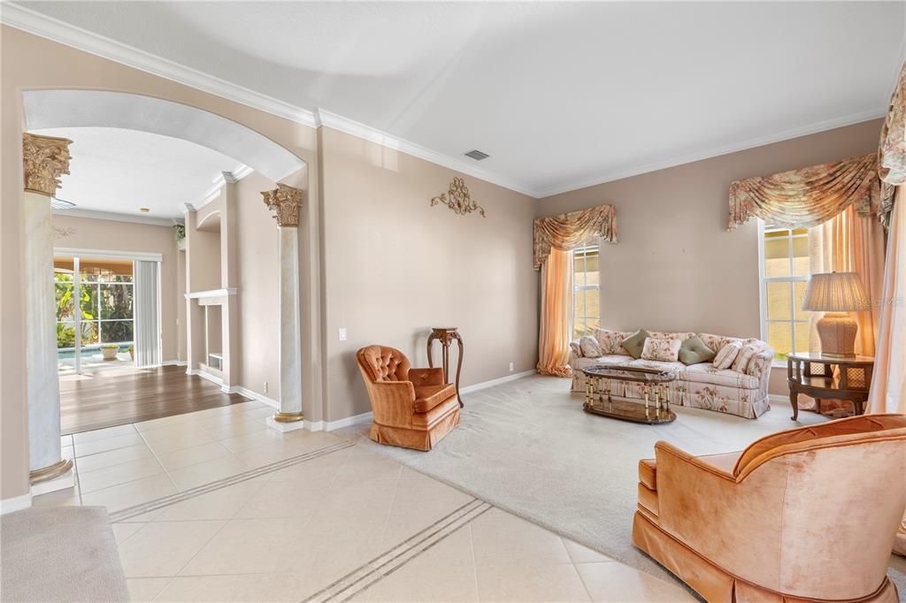 待售: $550,000 (4 贝兹, 3 浴室, 2179 平方英尺)