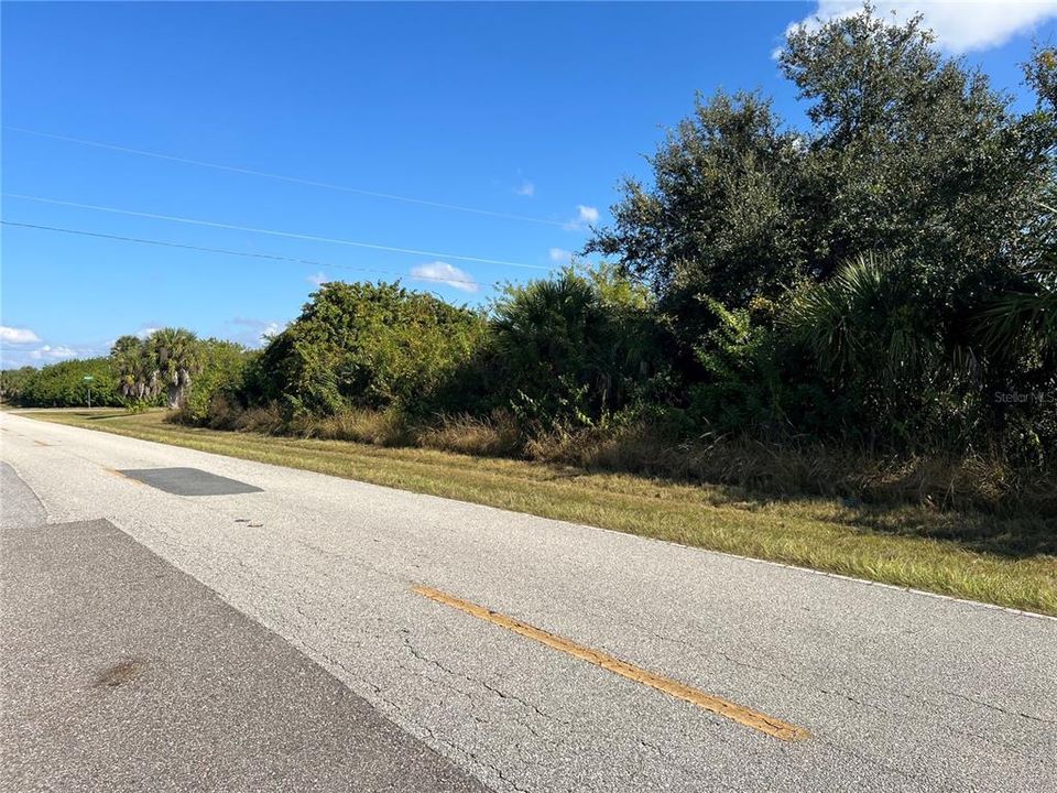 Activo con contrato: $21,000 (0.23 acres)