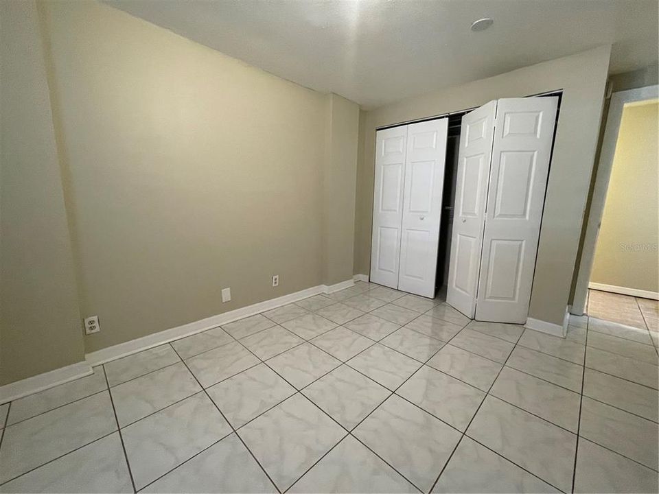 For Rent: $2,350 (3 beds, 1 baths, 1241 Square Feet)