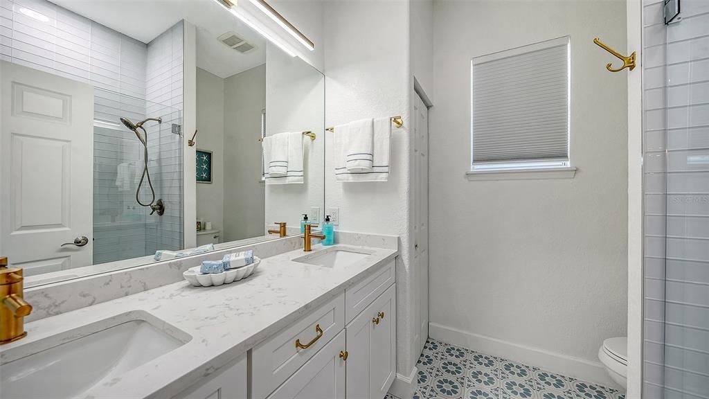 For Sale: $1,090,000 (4 beds, 3 baths, 3122 Square Feet)