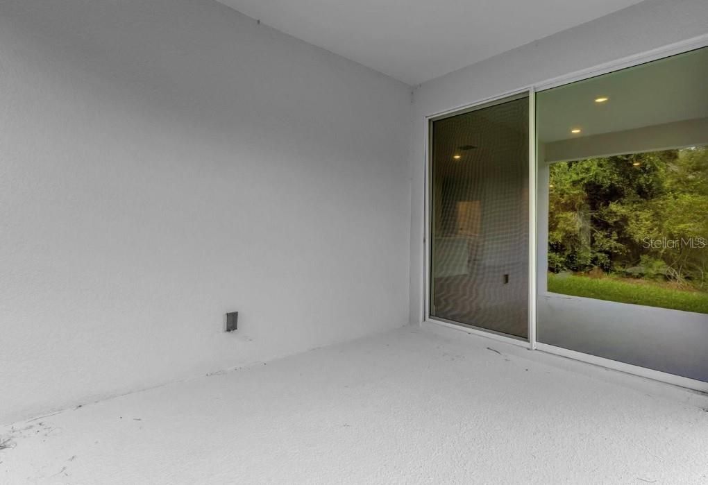 For Sale: $324,900 (4 beds, 3 baths, 1990 Square Feet)