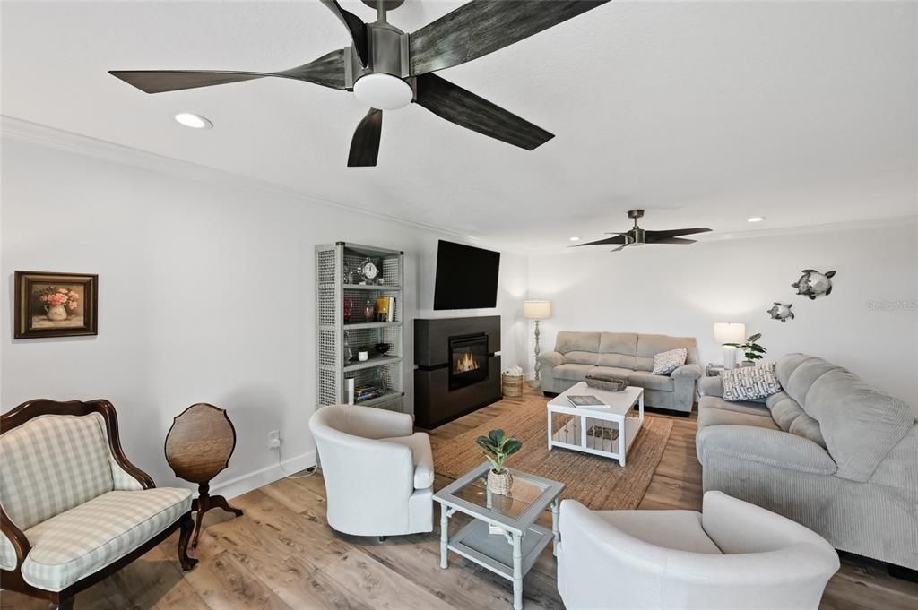 En Venta: $725,000 (2 camas, 2 baños, 1248 Pies cuadrados)