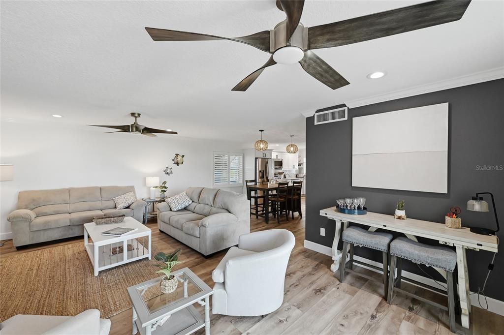 En Venta: $725,000 (2 camas, 2 baños, 1248 Pies cuadrados)