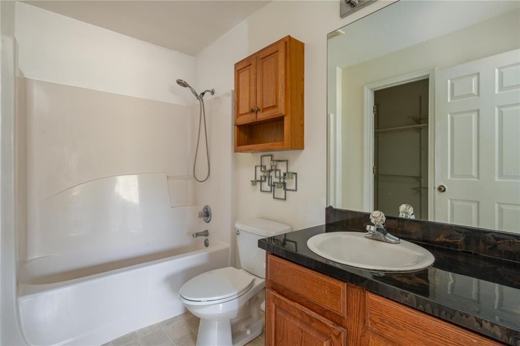 For Sale: $265,000 (3 beds, 2 baths, 1230 Square Feet)