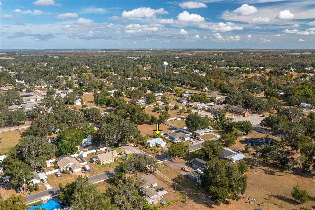 For Sale: $265,000 (3 beds, 2 baths, 1230 Square Feet)