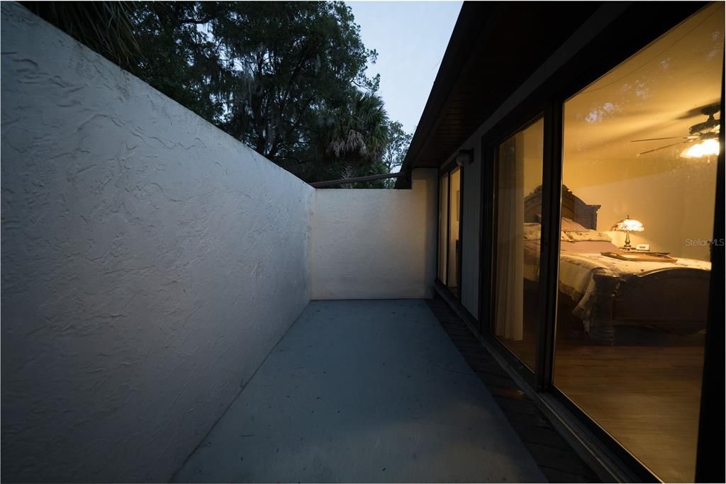 En Venta: $230,000 (2 camas, 2 baños, 1360 Pies cuadrados)