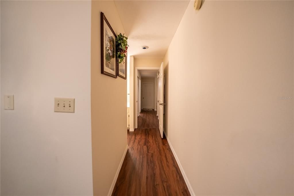 En Venta: $230,000 (2 camas, 2 baños, 1360 Pies cuadrados)