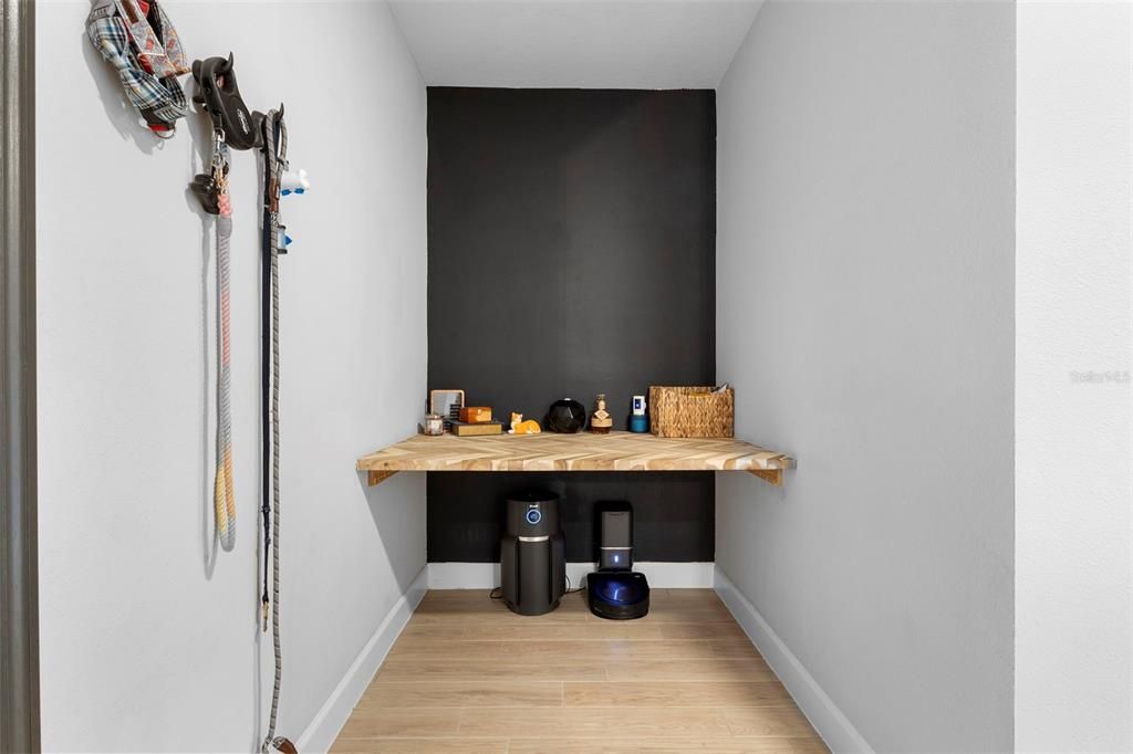 待售: $809,000 (6 贝兹, 3 浴室, 3120 平方英尺)