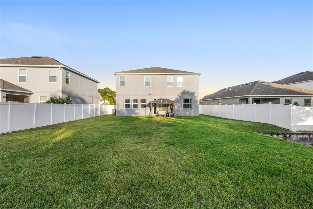 待售: $809,000 (6 贝兹, 3 浴室, 3120 平方英尺)