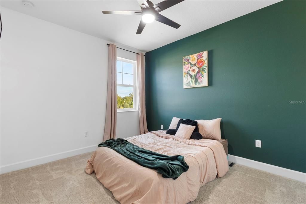 待售: $809,000 (6 贝兹, 3 浴室, 3120 平方英尺)