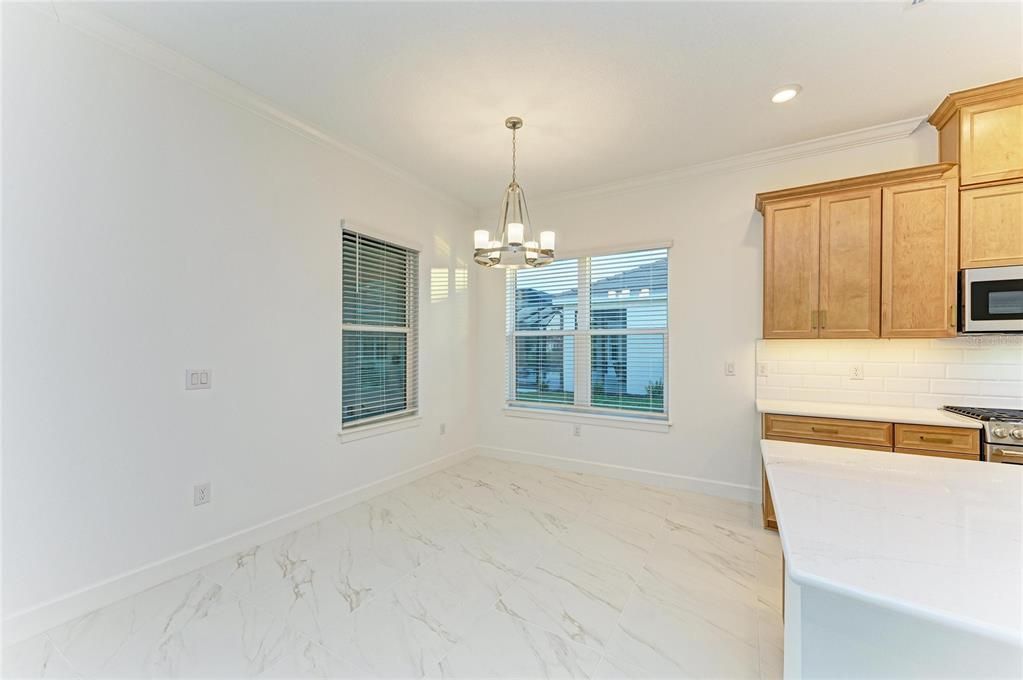 待售: $895,000 (3 贝兹, 3 浴室, 2101 平方英尺)