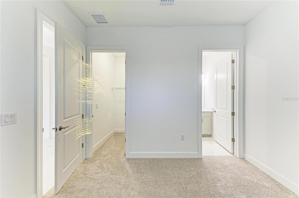 待售: $895,000 (3 贝兹, 3 浴室, 2101 平方英尺)